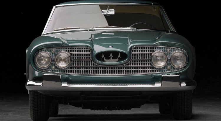 La rarissime Maserati 5000 GT (1959) à la fête
