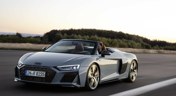 Audi R8 5.2 V10 FSI 570  S tronic 7 Quattro (Spider)