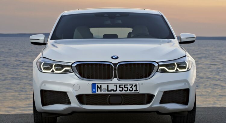 BMW Série 6 Gran Turismo (2017) : avant blanc
