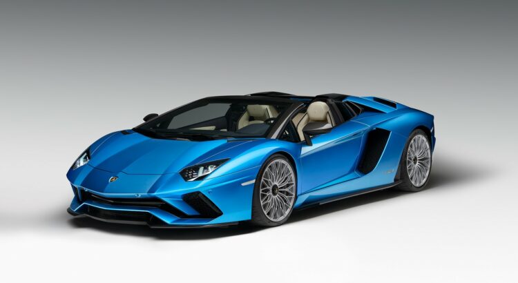Lamborghini Aventador S Roadster (2017) : 3/4 avant
