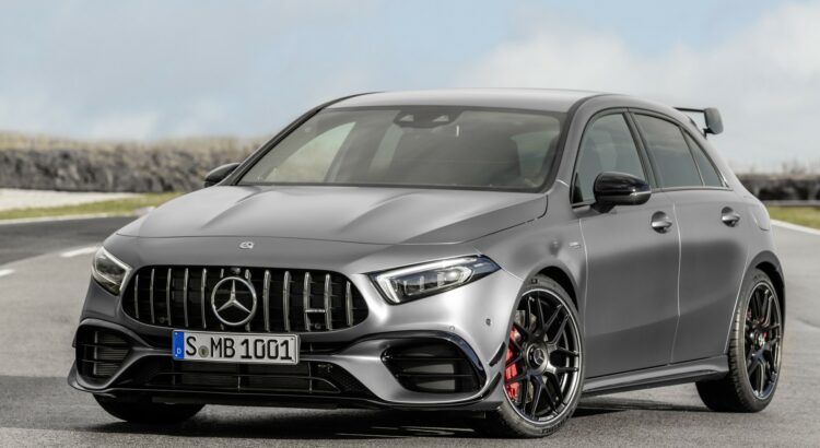 Mercedes Classe A 45 AMG S (2019) : jusqu'à 421 ch tirés de son 4-cylindres 2L turbo.