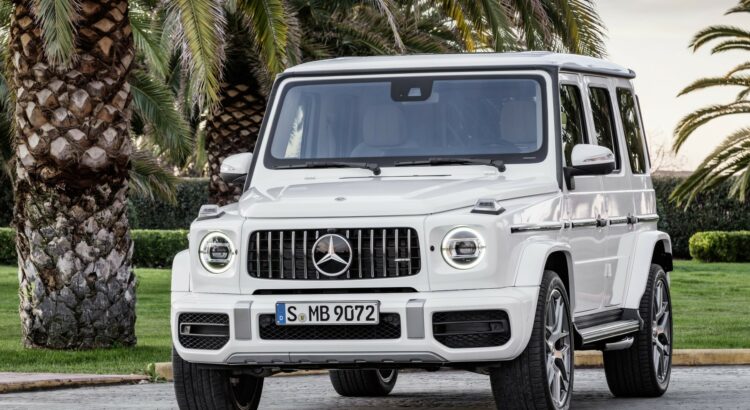 Mercedes-AMG G 63 (2018) : 3/4 avant gauche blanc