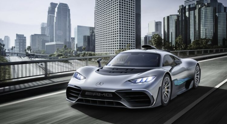 Mercedes-AMG Project One (2017) : 3/4 avant gauche gris
