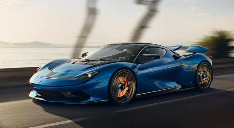 Pininfarina Battista (2020) : 3/4 avant gauche bleu