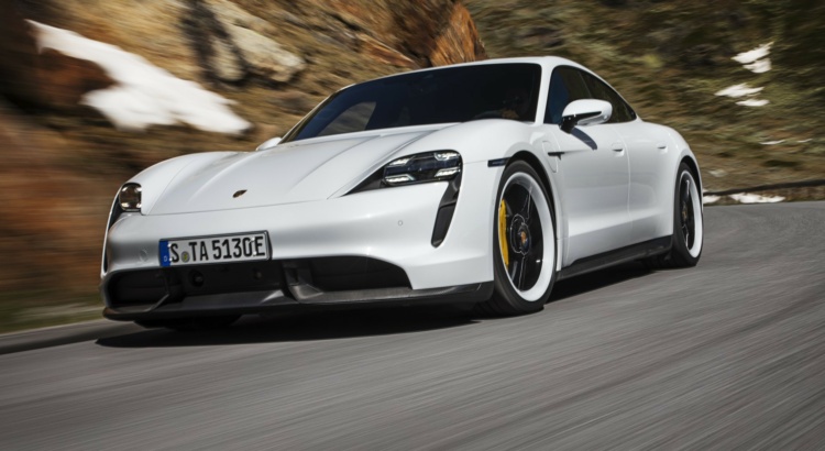Porsche Taycan 4S 571 ch   4S avec batterie performance plus (Coupé)