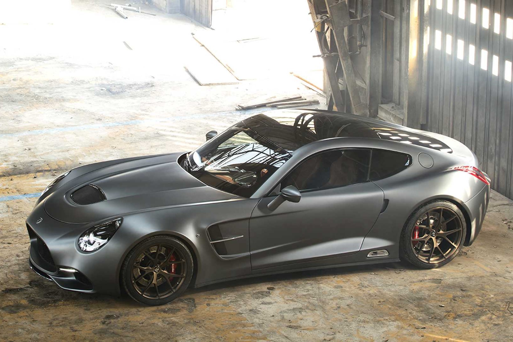 Puritalia Berlinetta (2019 ) : 3/4 avant gauche gris