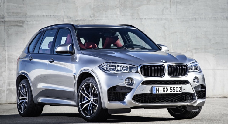 BMW X5 4.4i V8 BiTurbo 575    (Tout-Terrain)