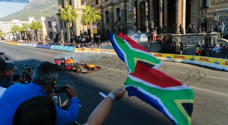 David Coulthard (Red Bull) en démonstration au Cap