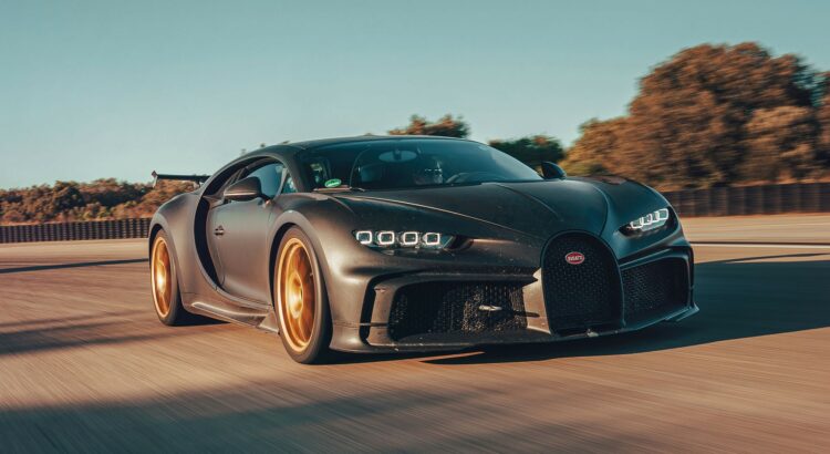 Bugatti Chiron Pur Sport (2020) sur le circuit de Nardo