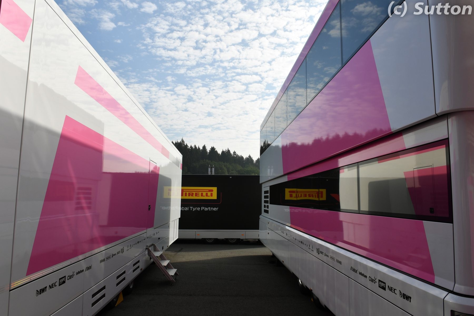 Force India efface son nom à Spa