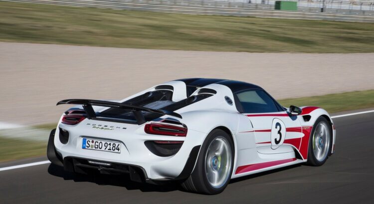 Porsche : Rosberg au volant de la 918 Spyder