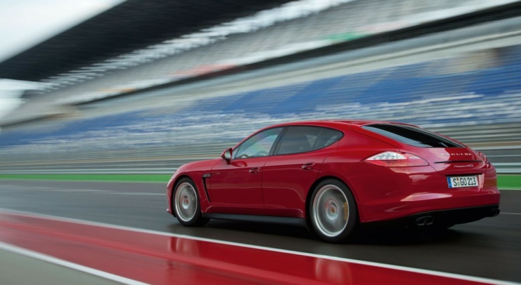 Porsche Panamera 4.8i V8 440  PDK GTS (Berline)