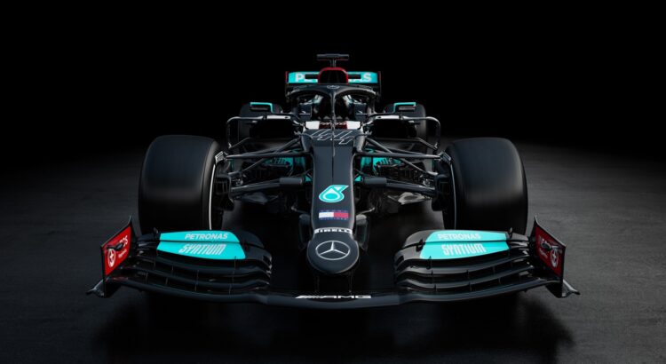 Mercedes-AMG F1 dévoile sa nouvelle W12 E Performance.
