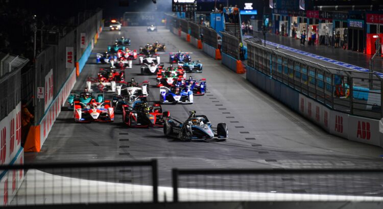 Formula E - Londres (Round 12 & 13) : Jake Dennis et Alex Lynn brillent à domicile