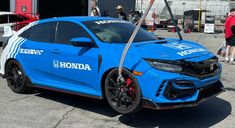 Romain Grosjean met le Pace Car de l’IndyCar dans le mur ! (vidéo)