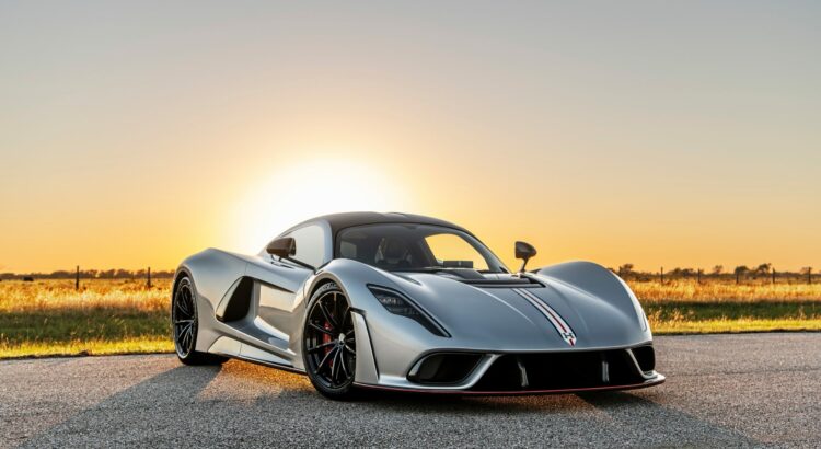 Hennessey Venom F5 : une version spéciale "Lausanne Silver" s'expose