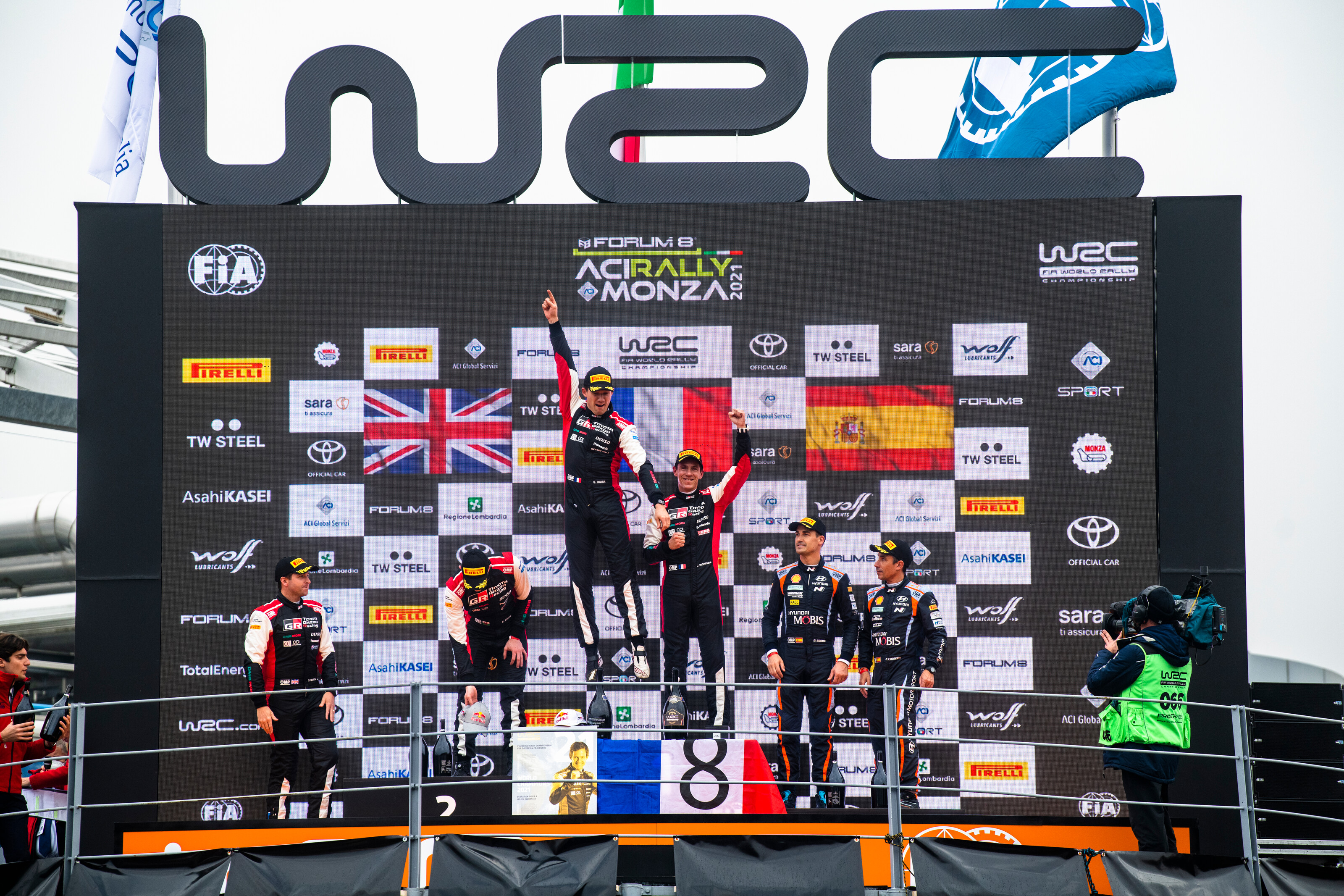 Ogier et Ingrassia sur le podium du Rallye de Monza