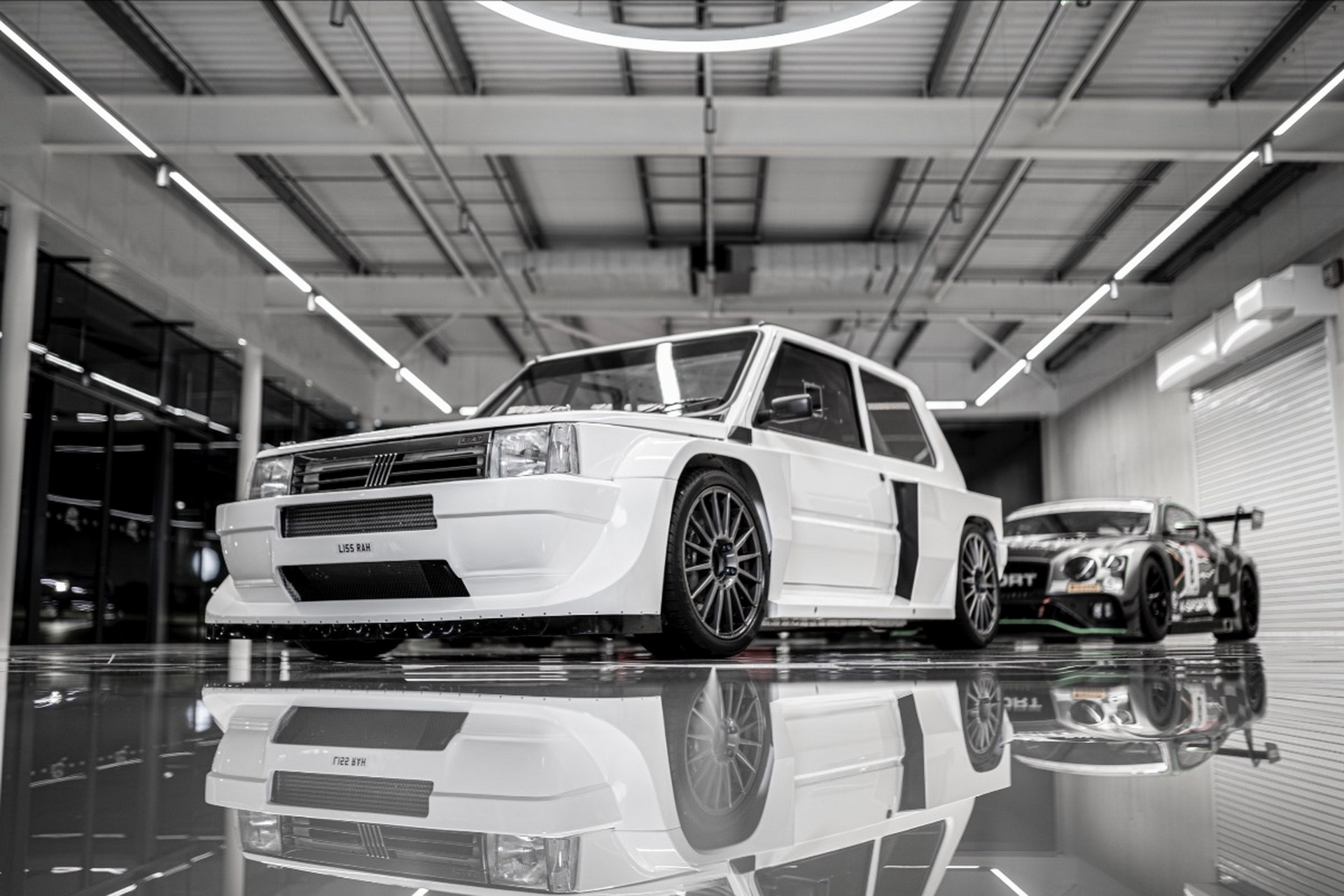 fiat panda course avant hangar collection