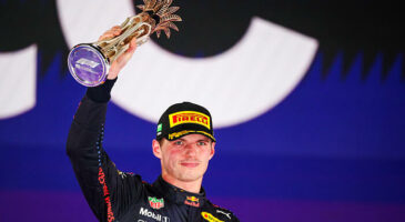 max verstappen podium troph&eacute;e jeddah