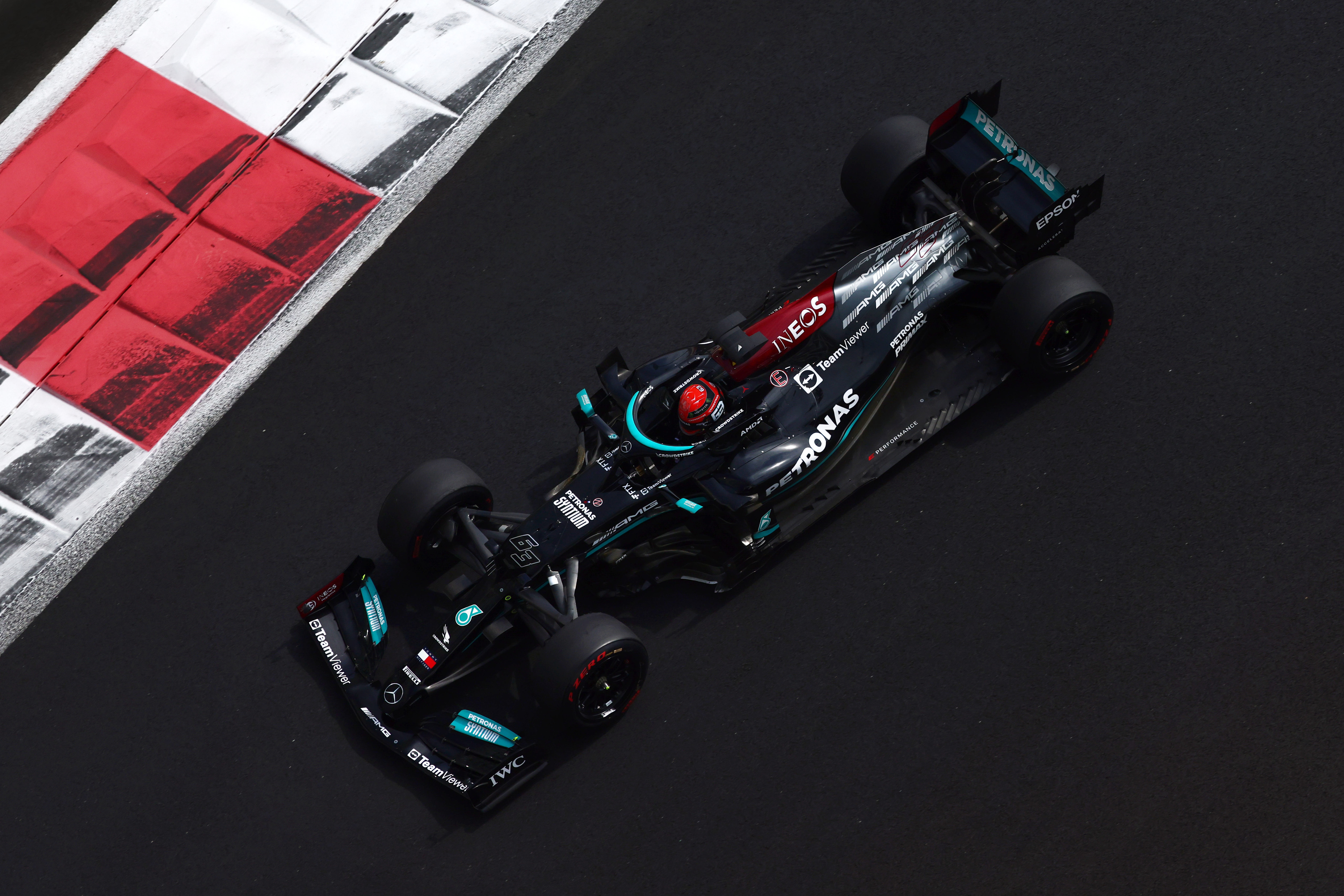 russell mercedes f1 circuit vitesse