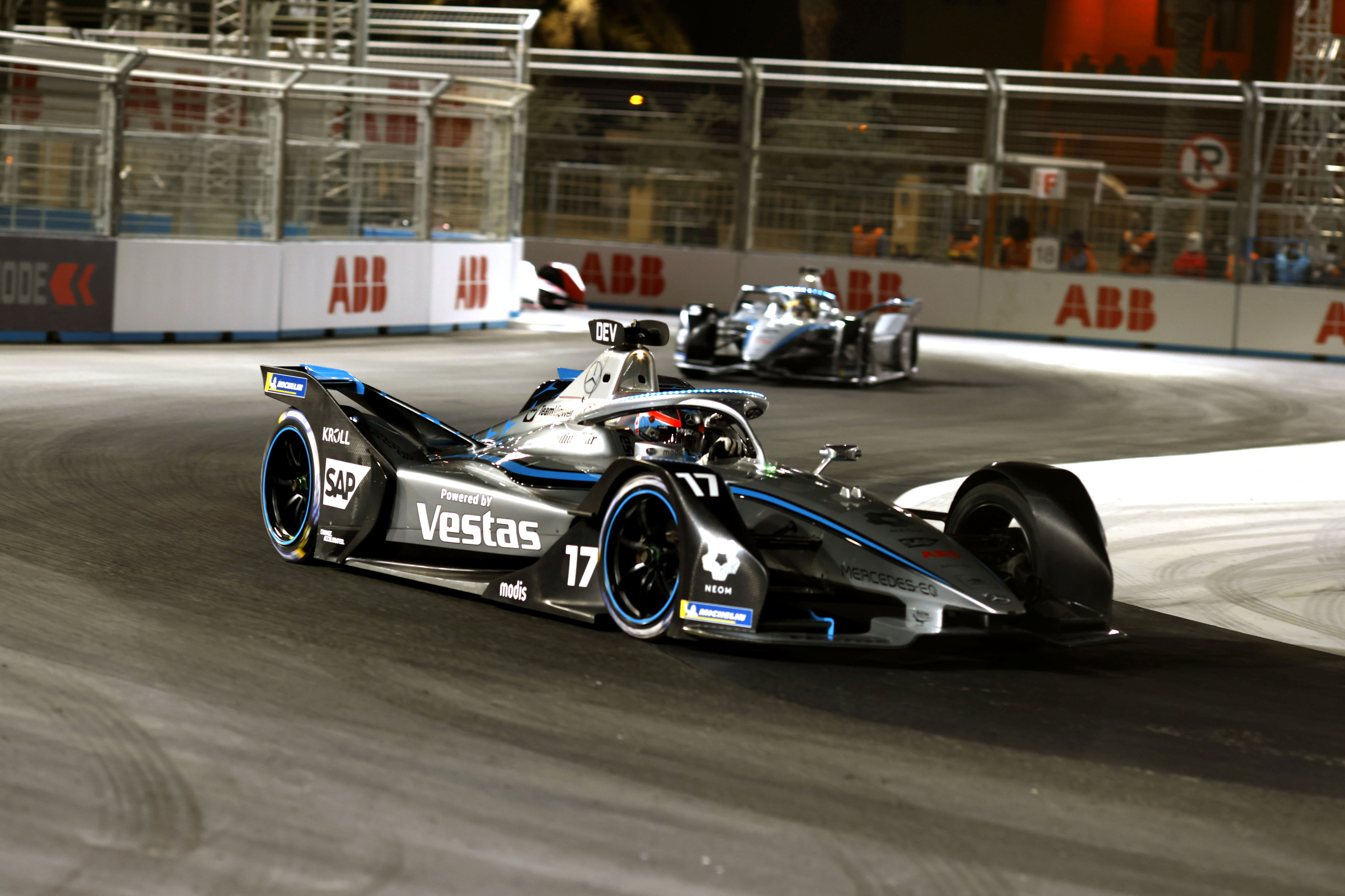 Formula E - Arabie saoudite (Round 1-2) : de Vries et Mortara ouvrent le bal