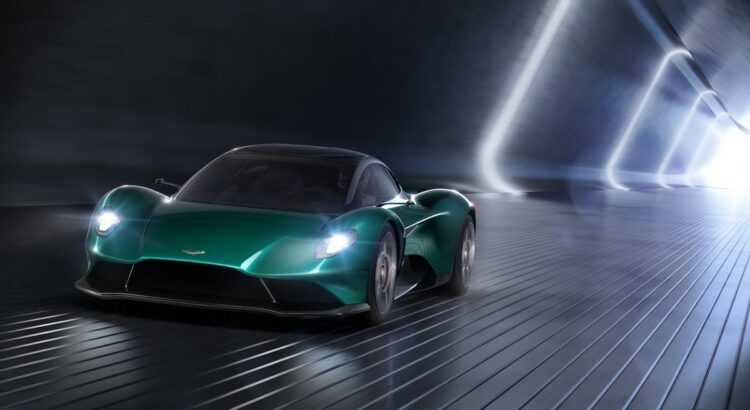 Aston Martin Vanquish, moteur V8 de plus de 800 ch !