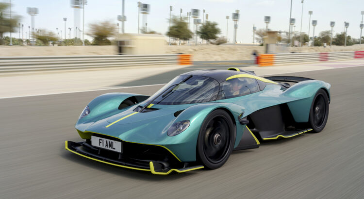 Aston Martin Valkyrie : ses (heureux) propriétaires... ne les utilisent pas !