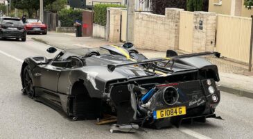 Pagani Zonda HP Barchetta crash&eacute;e
