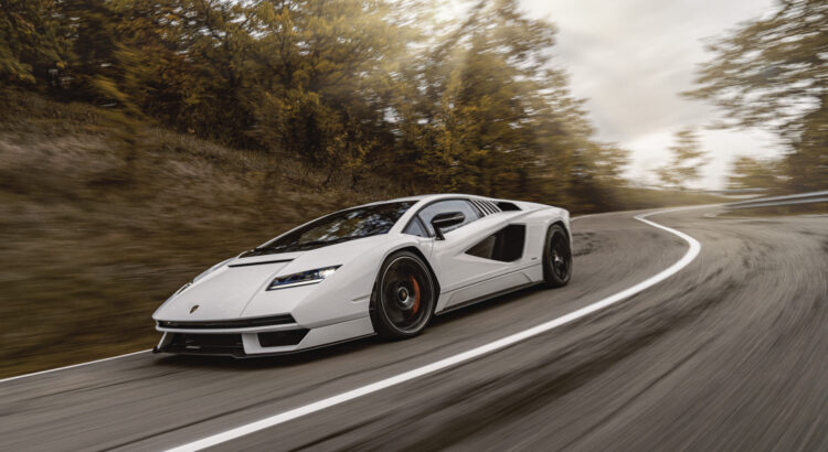 Essai - Lamborghini Countach LPI 800-4 : en tête-à-tête avec le mythe...