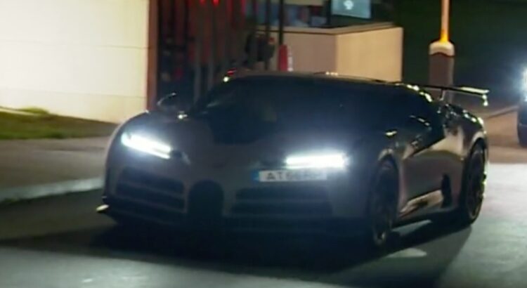 Cristiano Ronaldo aperçu dans sa nouvelle Bugatti Centodieci ! (+ vidéo)