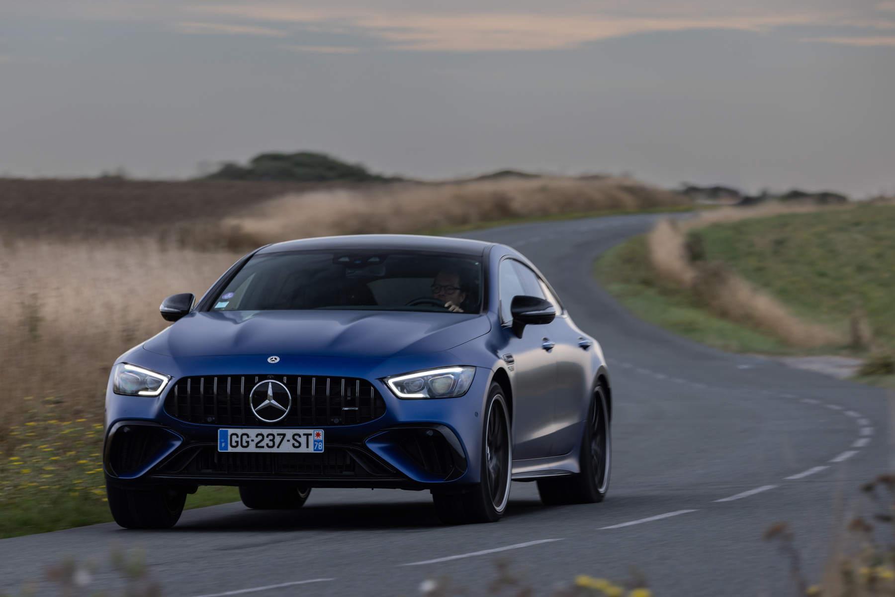 Grand Format 2022 Essai Mercedes-AMG GT 63 S E Performance