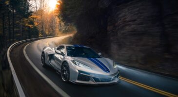 Chevrolet Corvette E-Ray (2024)