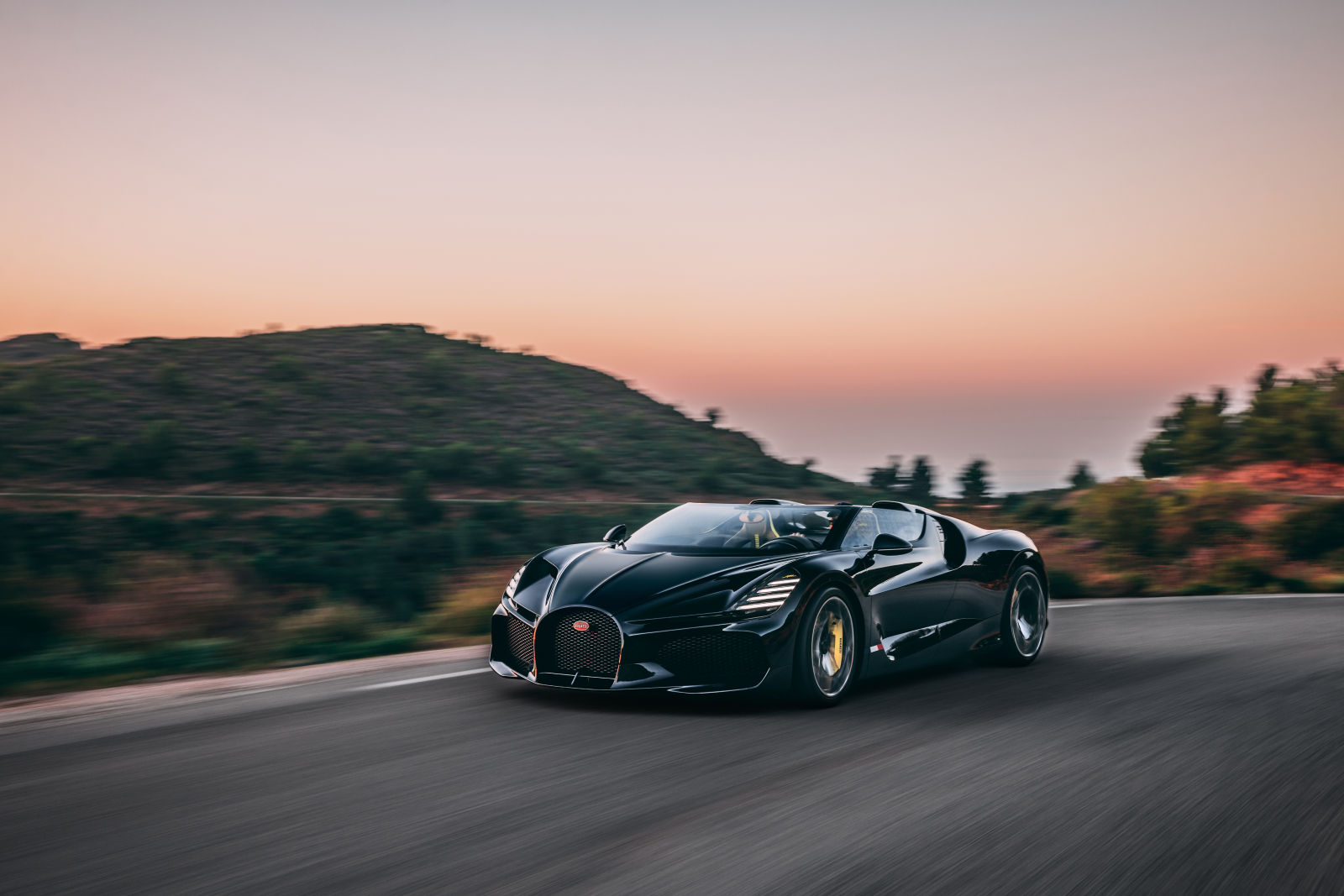 Bugatti W16 Mistral 2023