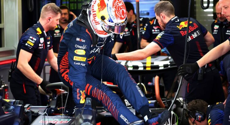 F1 2023 - Découvrez la nouvelle Red Bull RB19 en piste