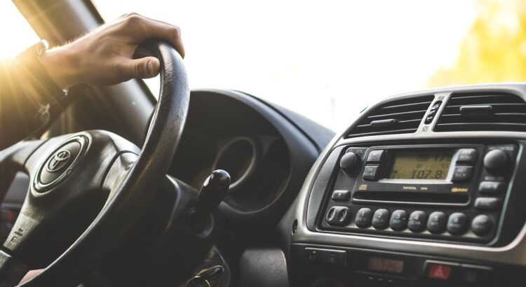 comment trouver la meilleure assurance auto adaptee a vos besoins