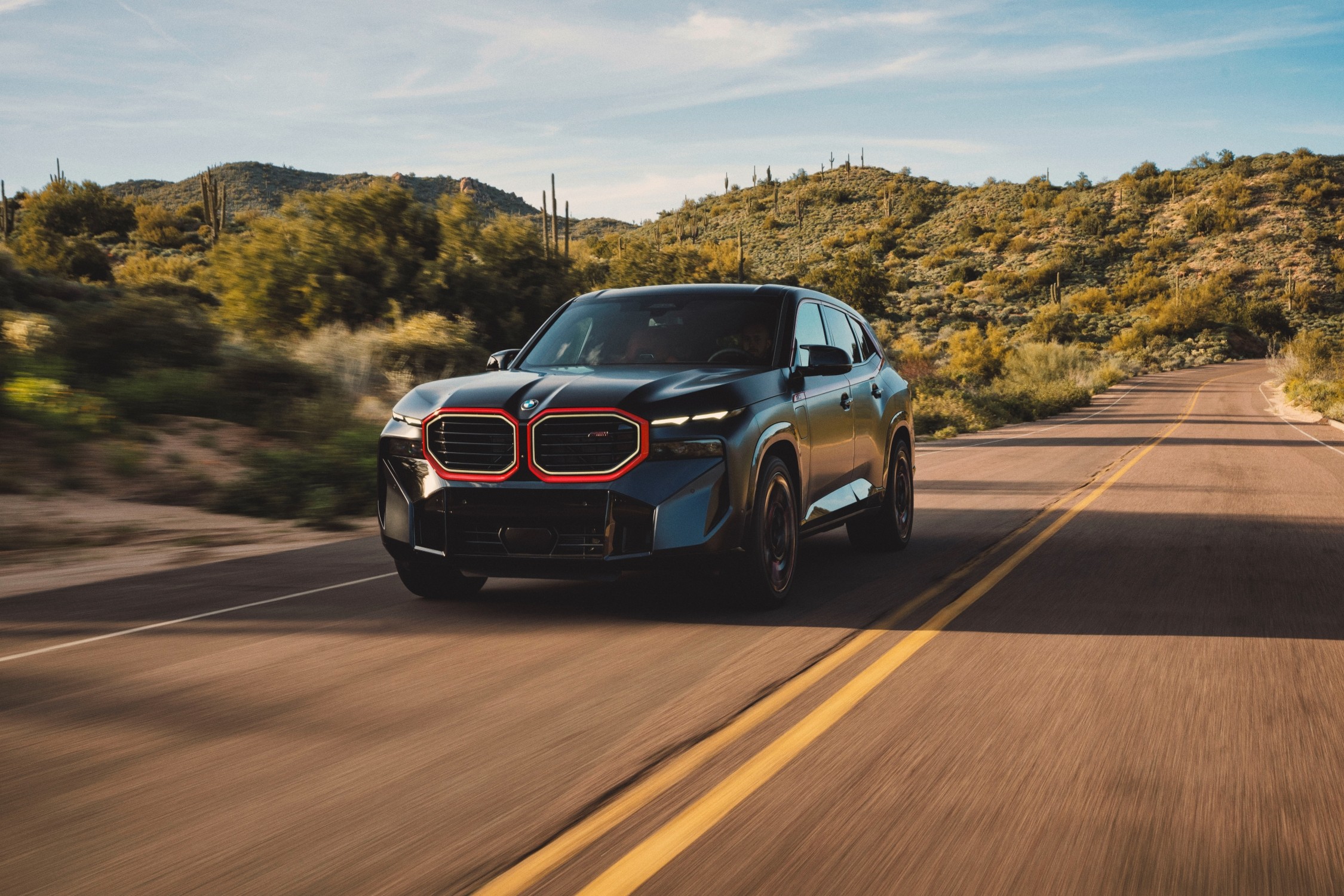 Nouvelle BMW XM Red Label (2023)