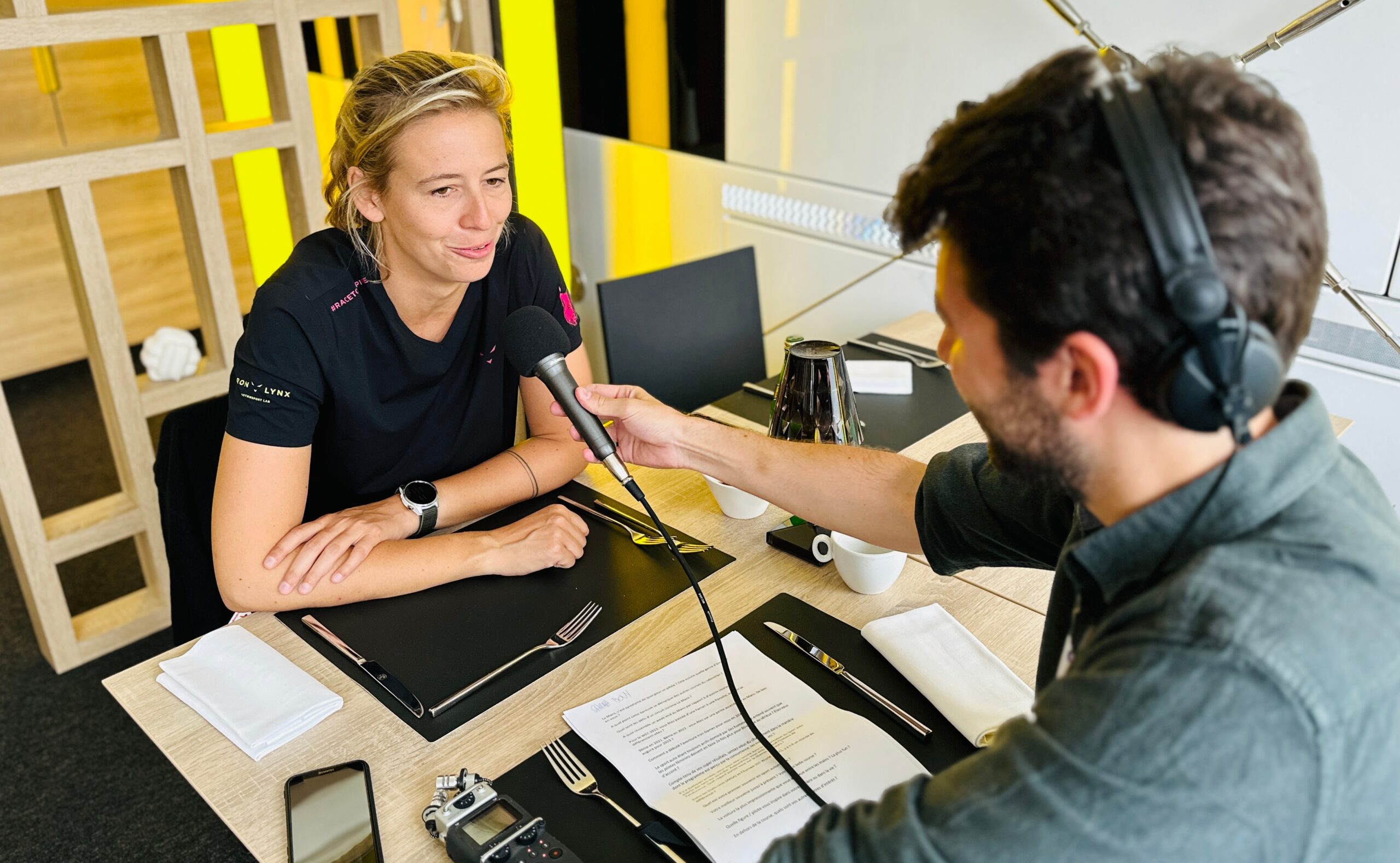 Podcast "Inside Racing : l'essence de la vitesse" avec Sarah Bovy, l'une des trois "Iron Dames"