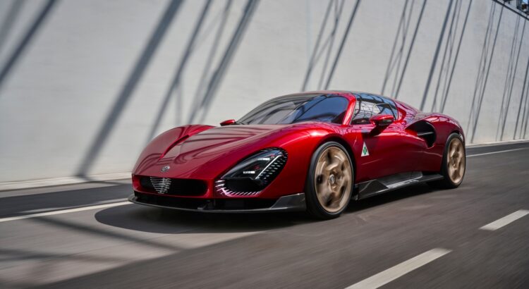 Alfa Romeo 33 Stradale (2023)