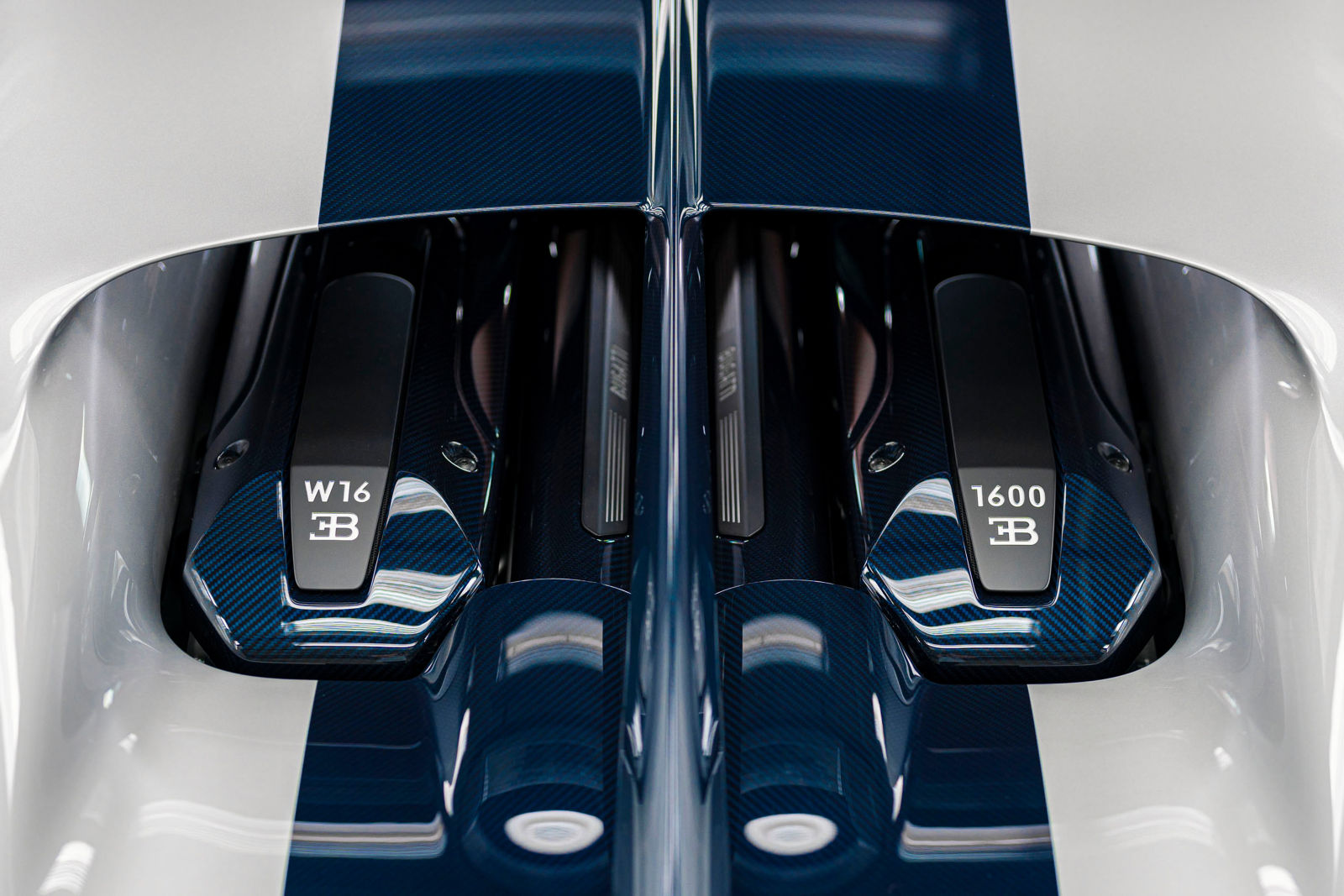 Bugatti fibre de carbone