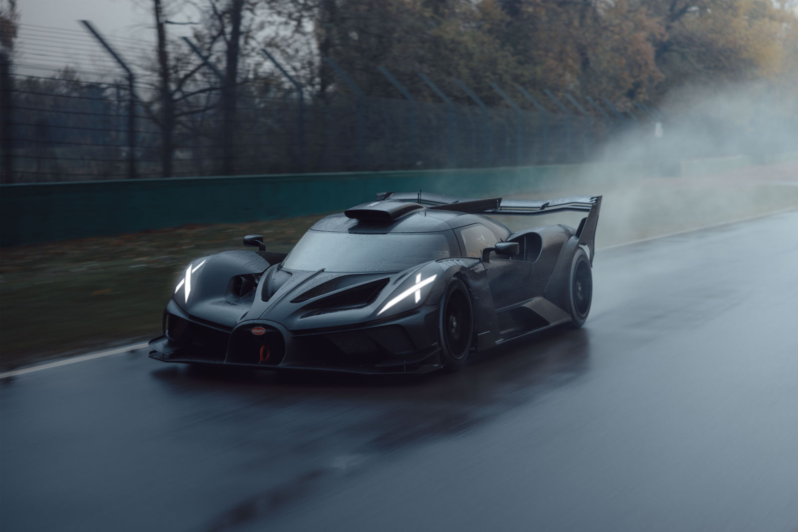 Bugatti Bolide hypercar test Imola vidéo 2024