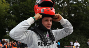 F1 Mick Schumacher Mercedes 2025