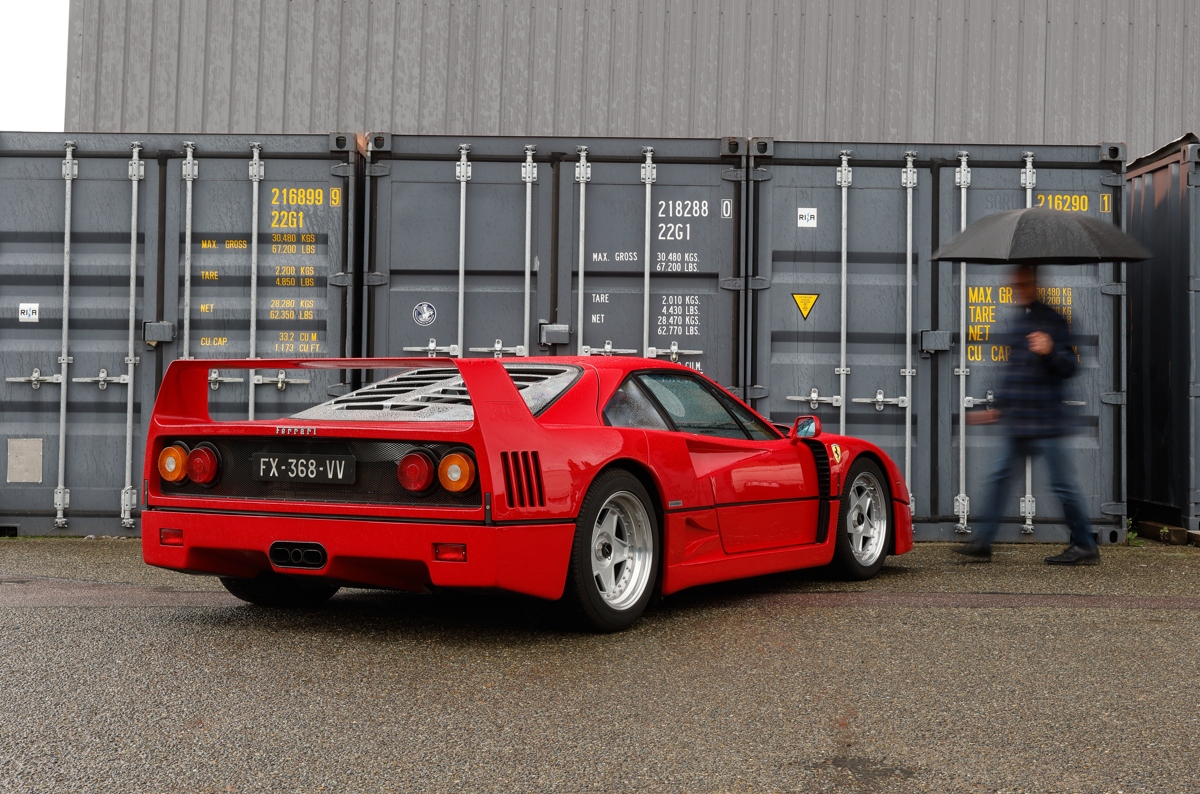 Ferrari F40 1992