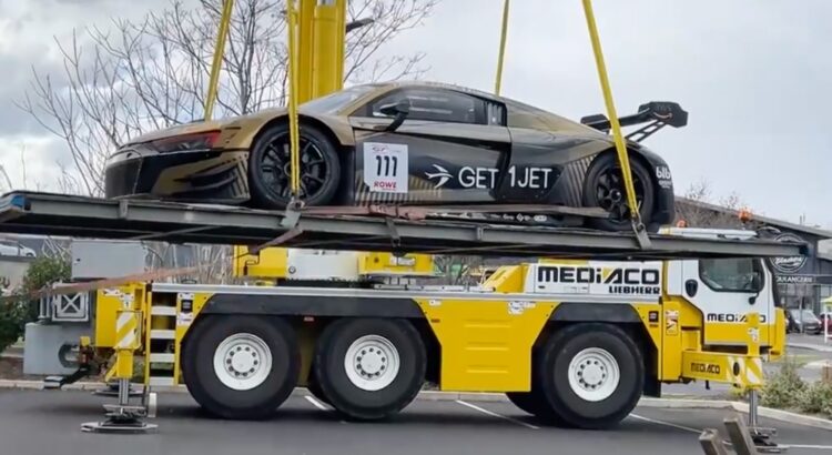 Il fait voler son Audi de course à 30 mètres de haut sur un rooftop ! (+ vidéo)