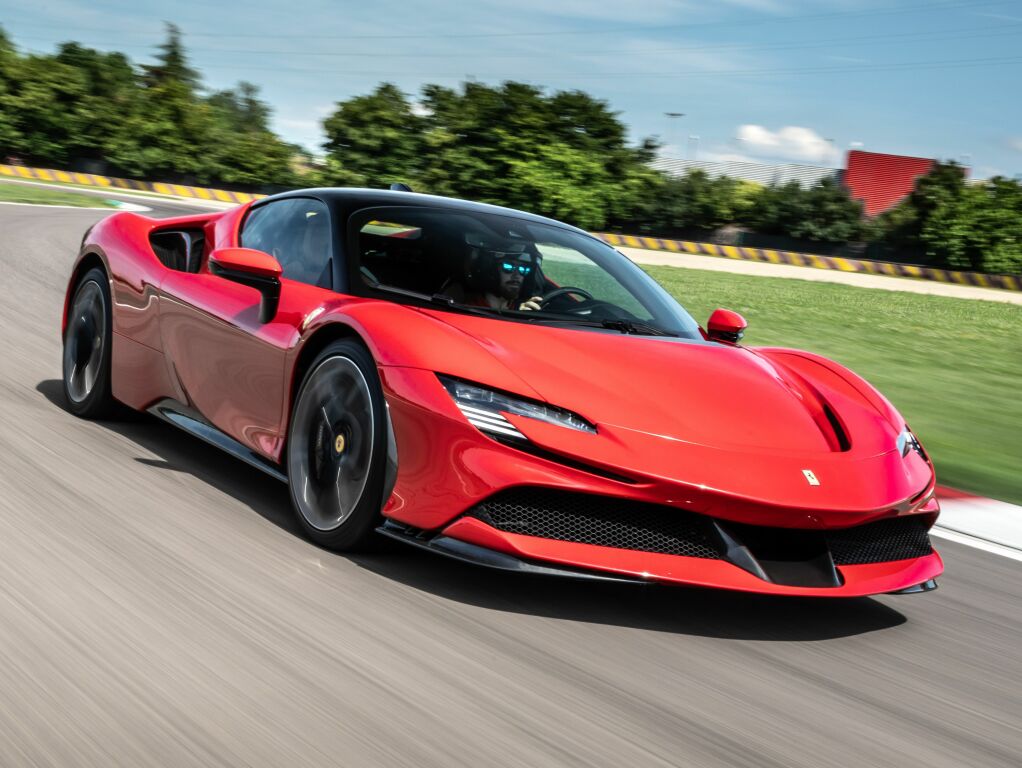 Ferrari SF90 Stradale