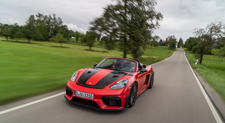 Porsche 718 Spyder RS : comment fonctionne l'admission ultra-sophistiquée de son moteur ?