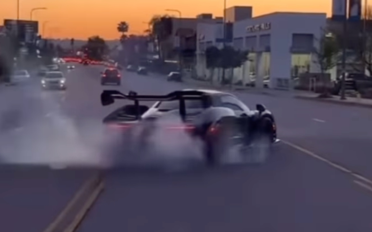 crash accident McLaren Senna 2024 vidéo
