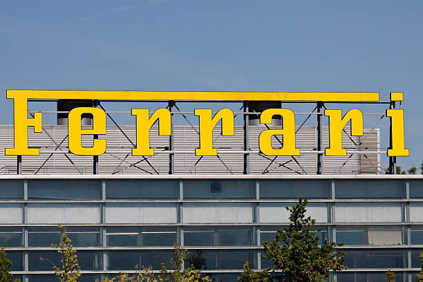 Ferrari inaugure une nouvelle usine pour ses futurs modèles électriques