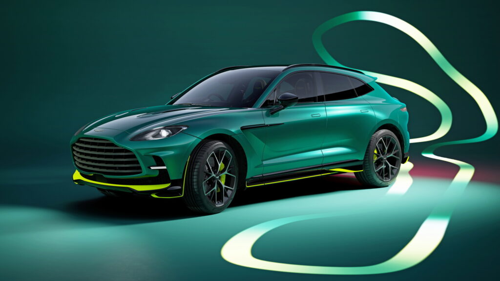 Aston Martin DBX707 AMR24