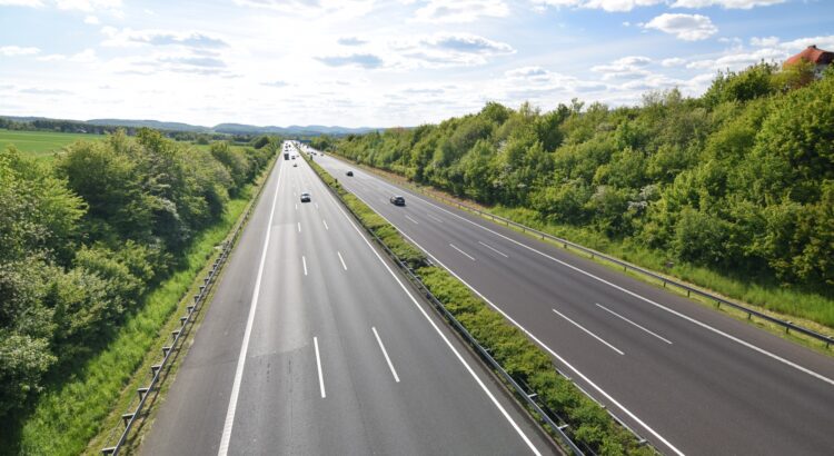 Autobahn : la vitesse maximale bientôt limitée à 130 km/h ?