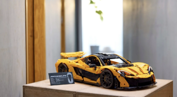 McLaren P1 LEGO Technic